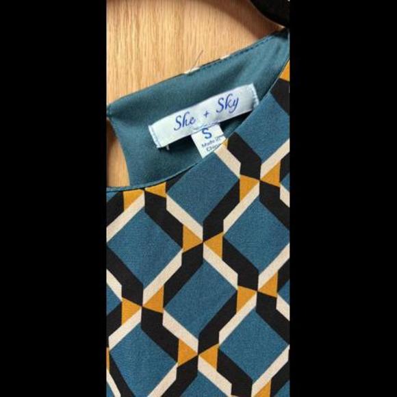 Womens Size Small Dress - Picture 2 of 5